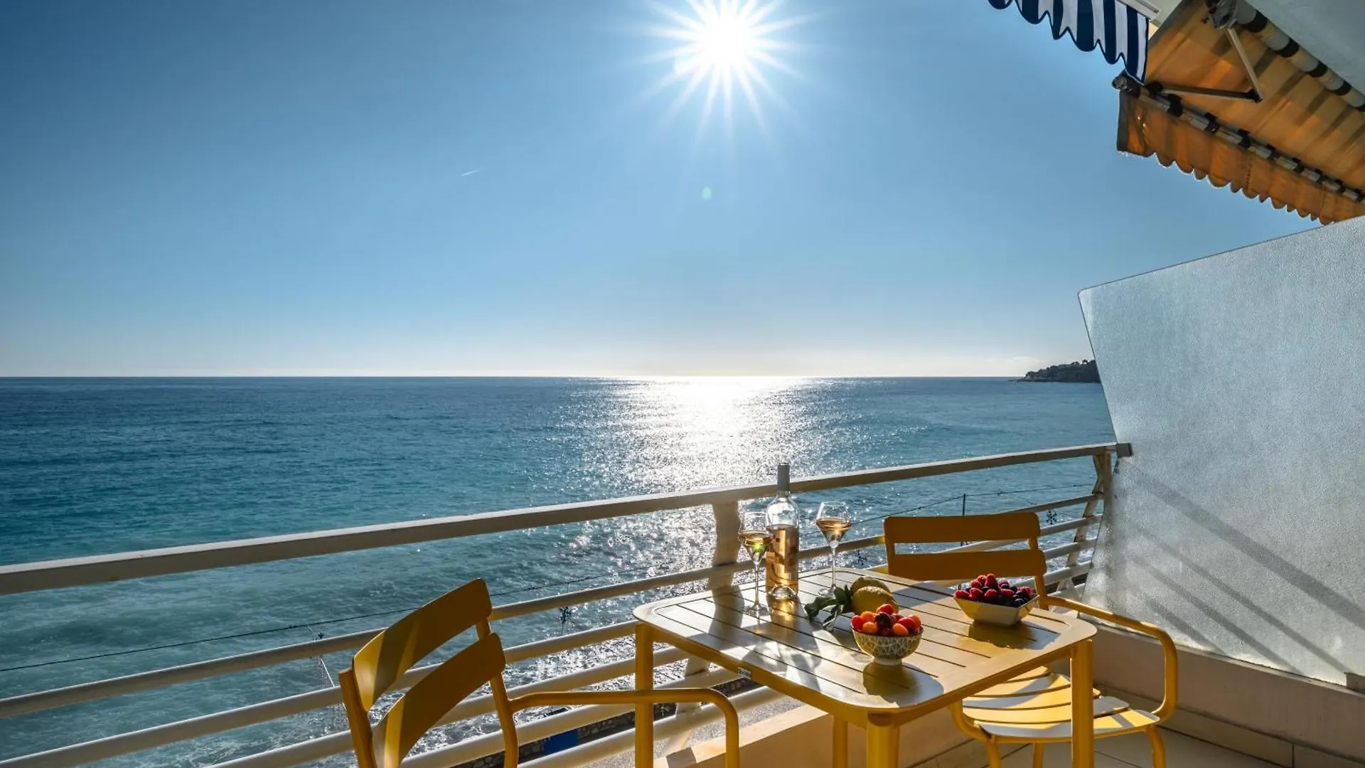 Le Coq Florentina - Air Conditioning - Seafront - Wifi Menton