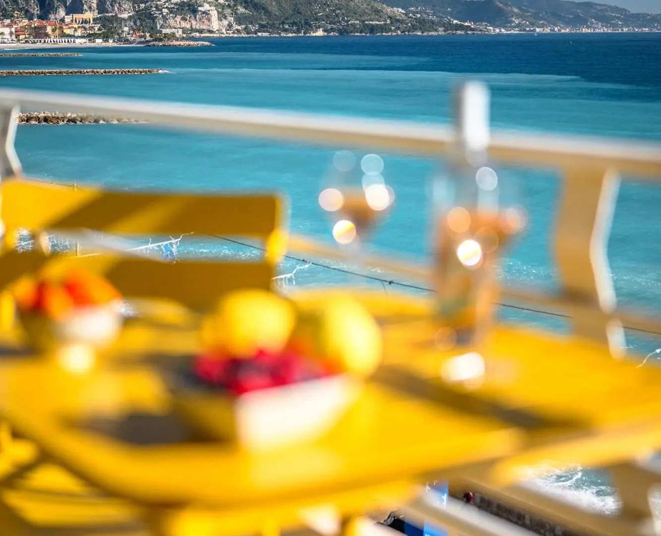 Le Coq Florentina - Air Conditioning - Seafront - Wifi Menton Apartment